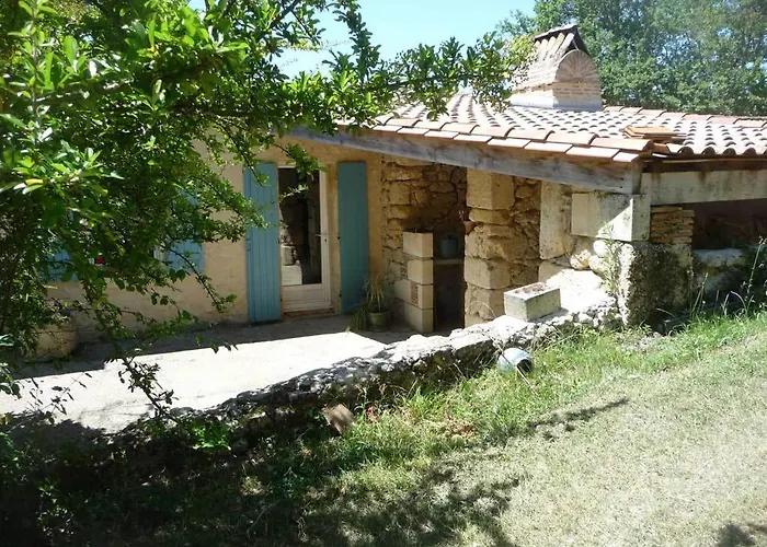 Domaine De Puycarpin